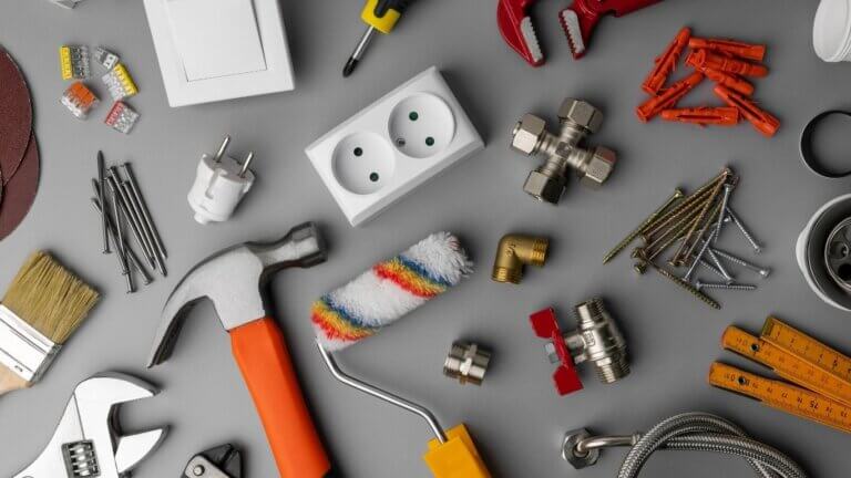 trabajos de fontanería y electricidad reformas albañileria irun